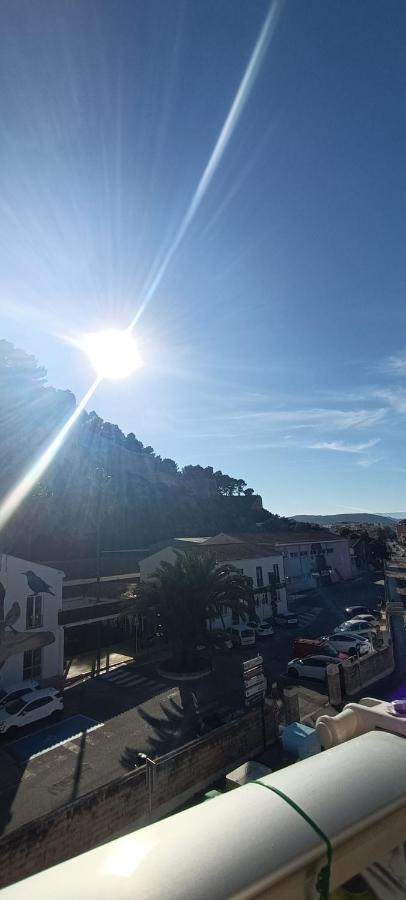 Gran Apartamento Cerca Del Mar Y Castillo Denia Bagian luar foto