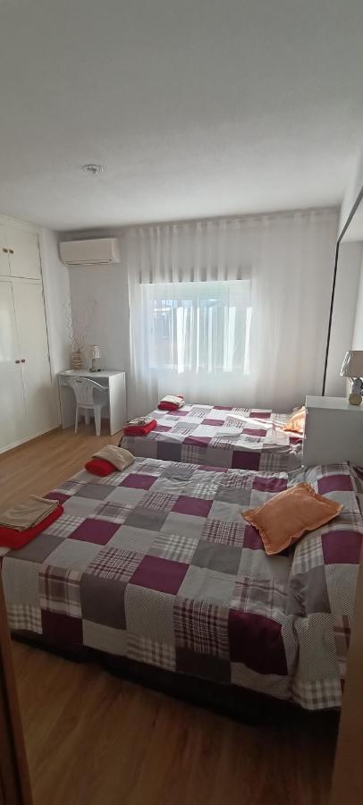 Gran Apartamento Cerca Del Mar Y Castillo Denia Bagian luar foto