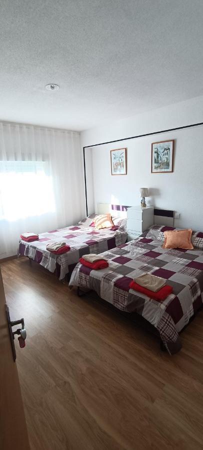 Gran Apartamento Cerca Del Mar Y Castillo Denia Bagian luar foto