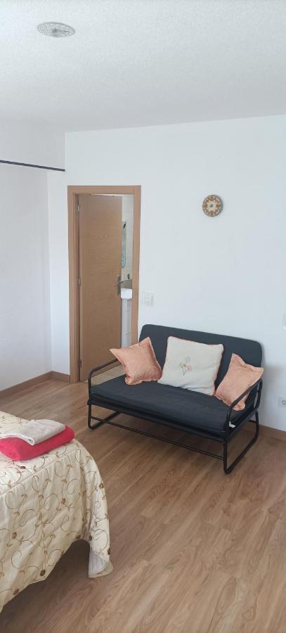 Gran Apartamento Cerca Del Mar Y Castillo Denia Bagian luar foto